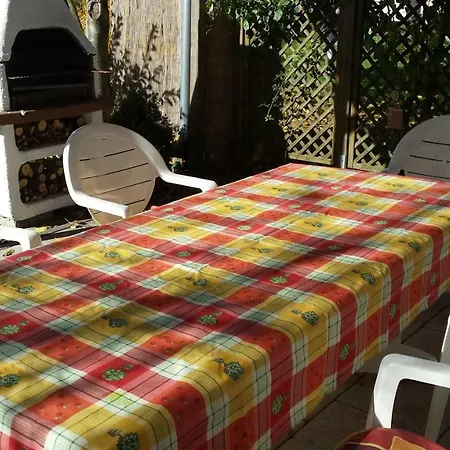 Baur Apartament *
